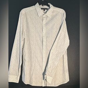 Ready to wear great condition great men’s shirts formal and casual. With tag!
